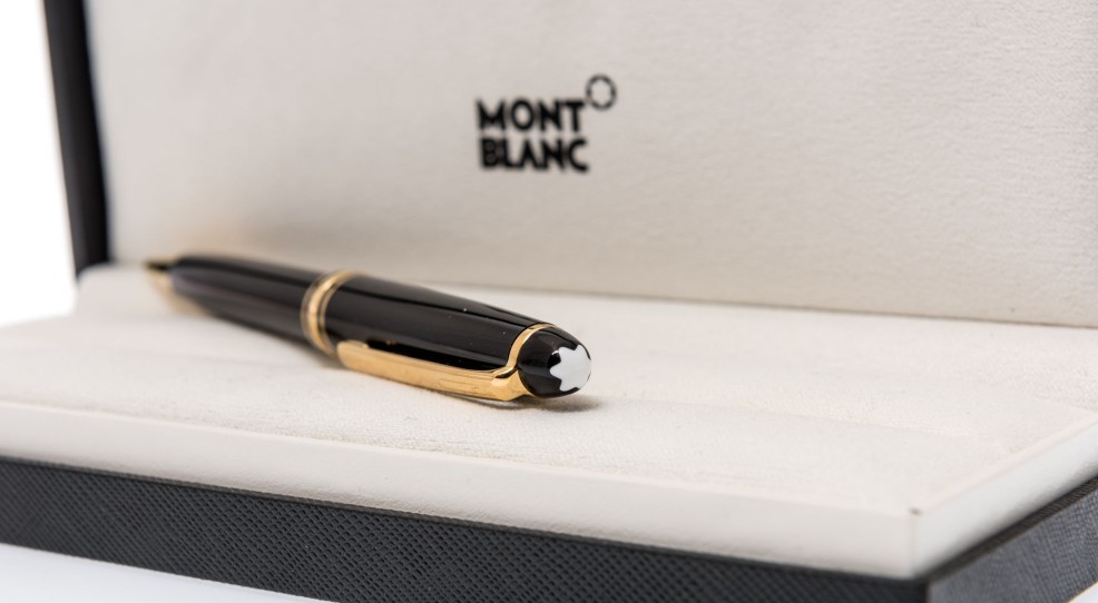 Ne vous laissez pas séduire par les faux stylos Montblanc - Aux Trois Archers