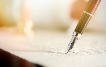 Faut-il réapprendre à écrire au stylo plume ? 